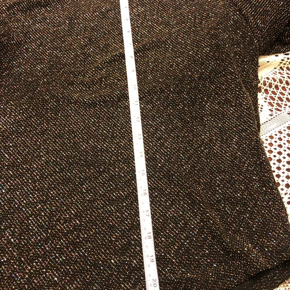Sparkly Vintage Top - Picture 5 of 5